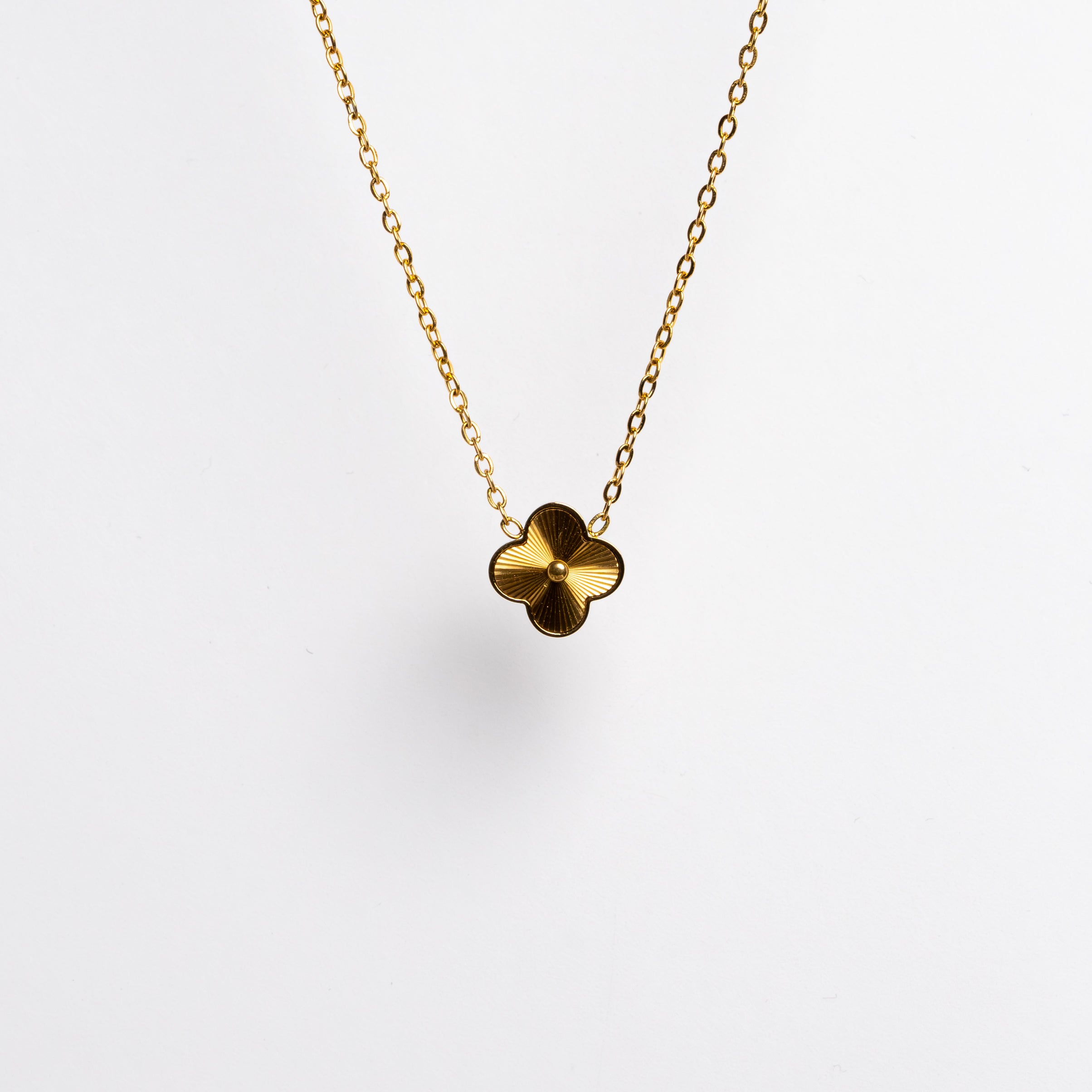 Gold Clover Halskette