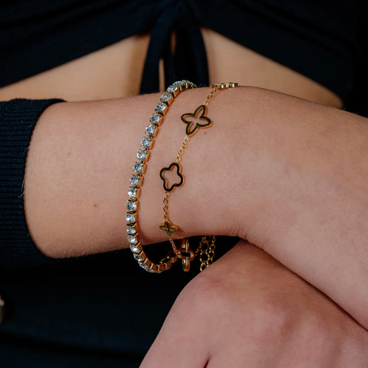 Infinity Clover Armband