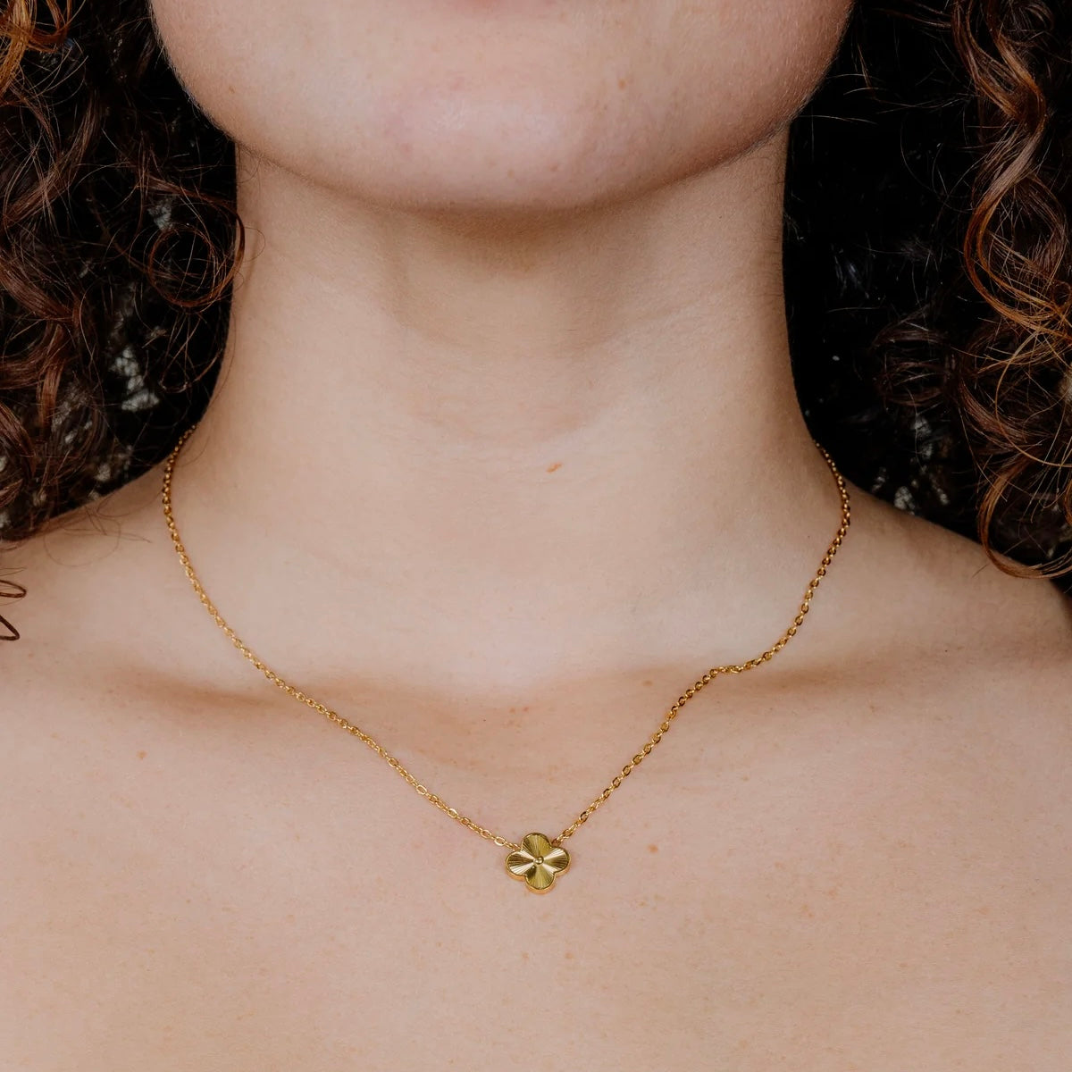 Gold Clover Halskette